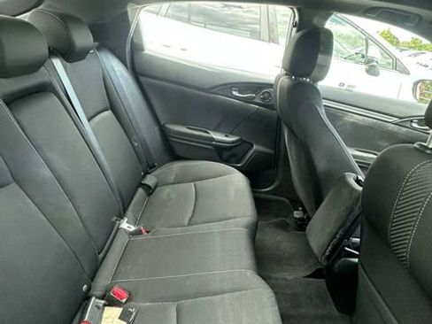 Used 2018 Honda Civic EX image 10