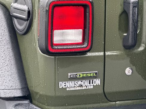 Used 2021 Jeep Wrangler Unlimited Sport image 28