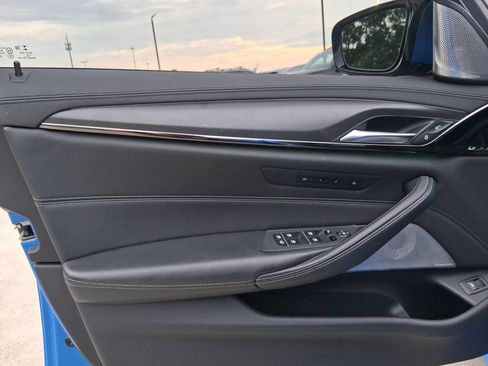 Used 2019 BMW M5 w/ Executive Package image 12