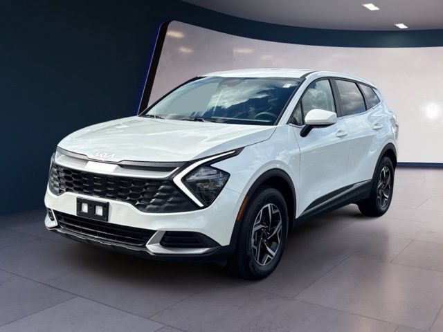 Used 2023 Kia Sportage LX AWD/4WD image 1