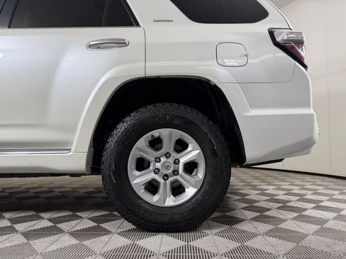 Used 2014 Toyota 4Runner Limited AWD/4WD image 27