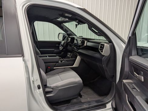Used 2025 Toyota Tundra SR5 image 27