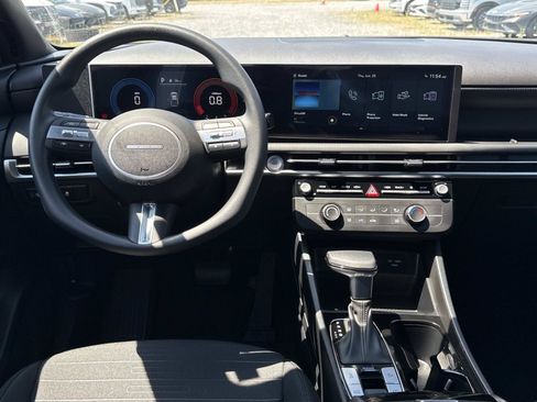 New 2026 Hyundai Santa Cruz SE AWD/4WD image 2