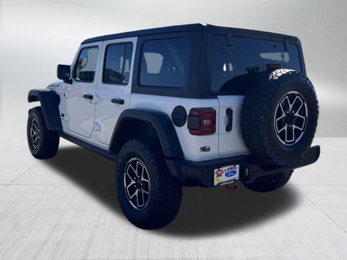 Used 2024 Jeep Wrangler Unlimited Rubicon image 5