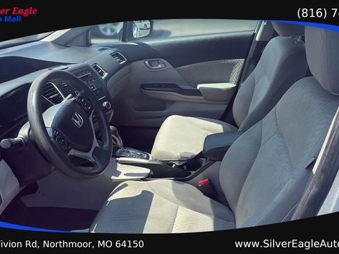 Used 2015 Honda Civic LX image 9