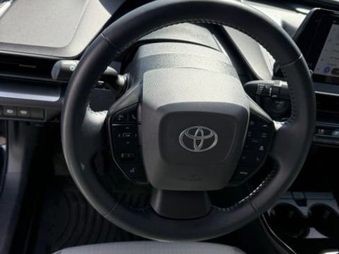 Certified 2023 Toyota Prius LE FWD image 17