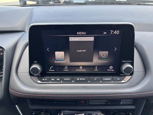 New 2026 Nissan Rogue SV AWD/4WD image 18