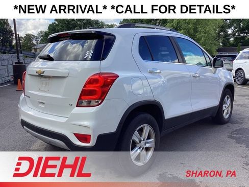 Used 2019 Chevrolet Trax LT w/ LT Convenience Package AWD/4WD image 7