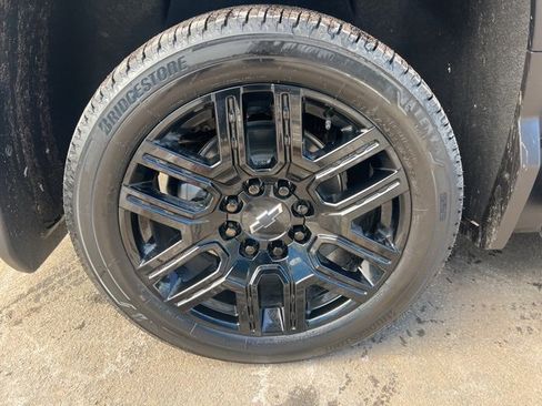 Used 2025 Chevrolet Silverado EV LT w/ LPO, Dark Package Plus image 12