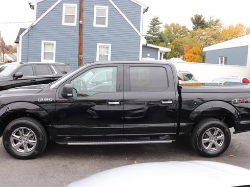 Used 2019 Ford F150 XLT w/ Equipment Group 302A Luxury image 2