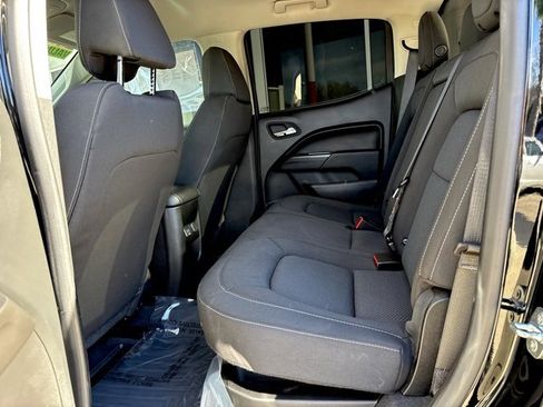 Used 2022 Chevrolet Colorado LT image 10