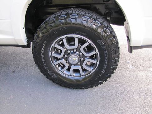 Used 2021 RAM 2500 Limited image 36