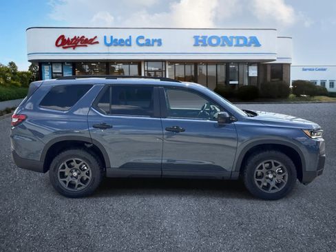 Used 2026 Honda Pilot TrailSport image 6