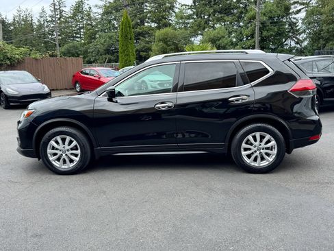 Used 2019 Nissan Rogue SV FWD image 4