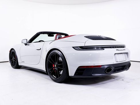 Certified 2022 Porsche 911 Carrera GTS image 3