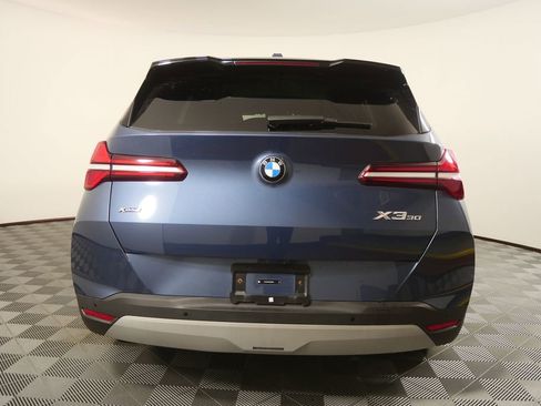 Certified 2025 BMW X3 xDrive30i w/ Premium Package AWD/4WD image 4
