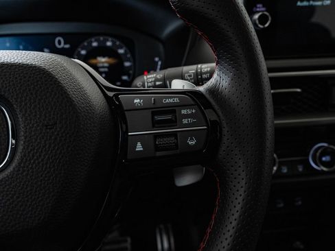 Certified 2025 Acura ADX A-Spec image 29