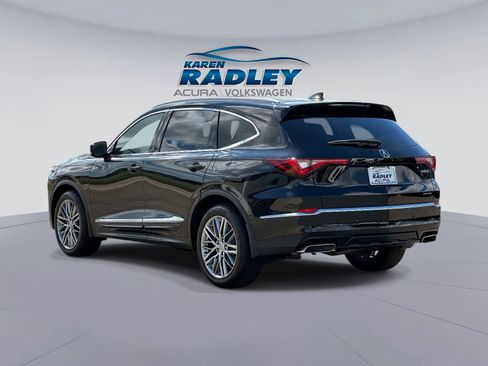 Certified 2024 Acura MDX SH-AWD w/ Advance Package image 4