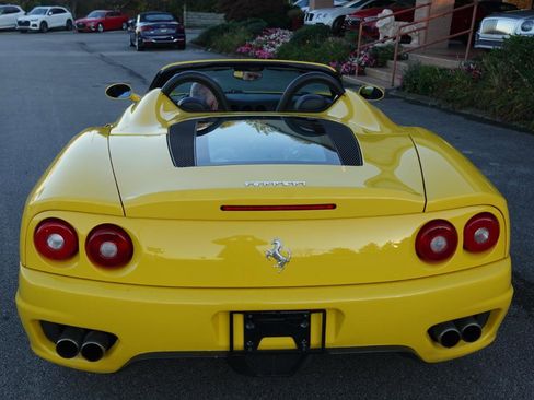 Used 2001 Ferrari 360 Spider RWD image 10