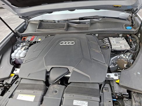 Used 2020 Audi Q8 Premium Plus w/ Premium Plus Package image 28