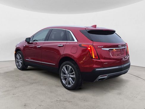 Certified 2024 Cadillac XT5 Premium Luxury image 3