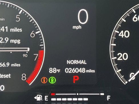 Used 2023 Honda Civic Sport image 29