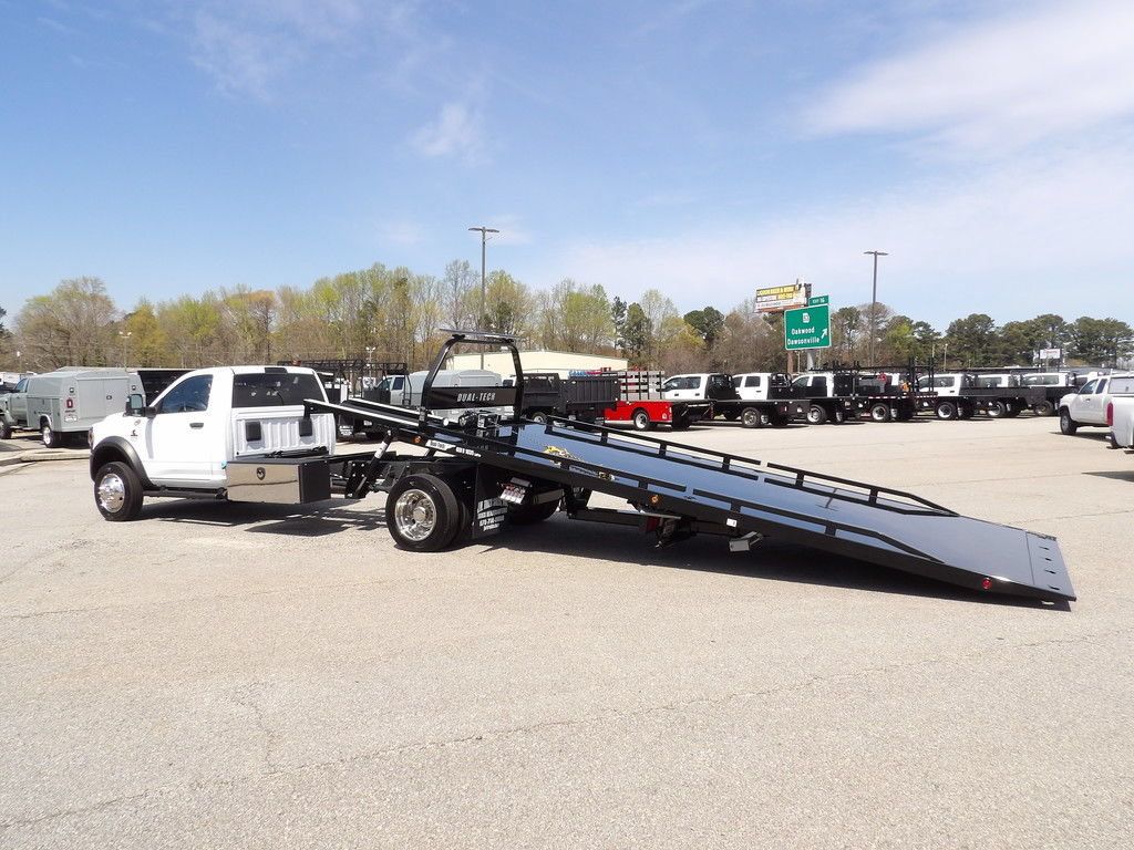 Used 2024 RAM 4500 Tradesman RWD image 16