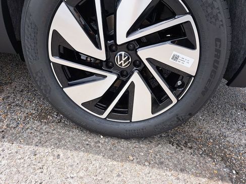 New 2026 Volkswagen Atlas SE FWD image 26