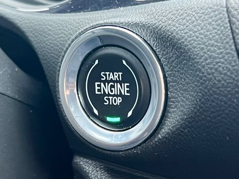 Certified 2023 Buick Encore GX Preferred w/ Cold Weather Comfort Package AWD/4WD image 31