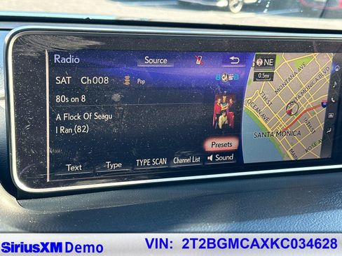 Used 2019 Lexus RX 450h AWD image 34