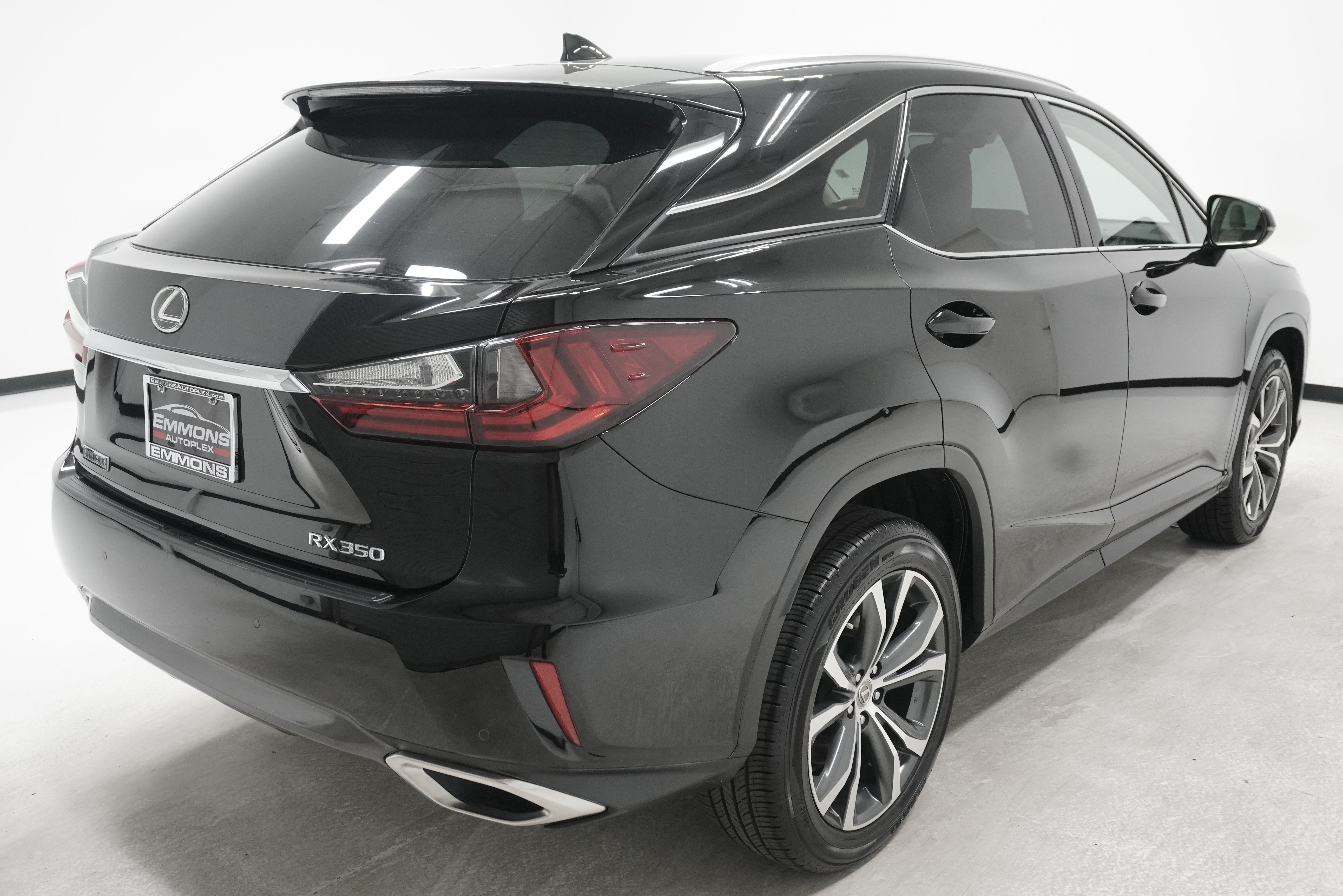 Used 2017 Lexus RX 350 FWD w/ Premium Package image 4