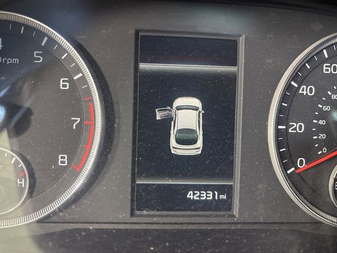 Used 2022 Kia K5 LXS image 12