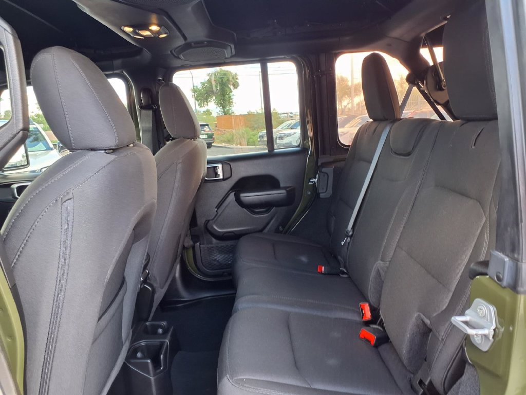Used 2022 Jeep Wrangler Unlimited Sport AWD/4WD image 22