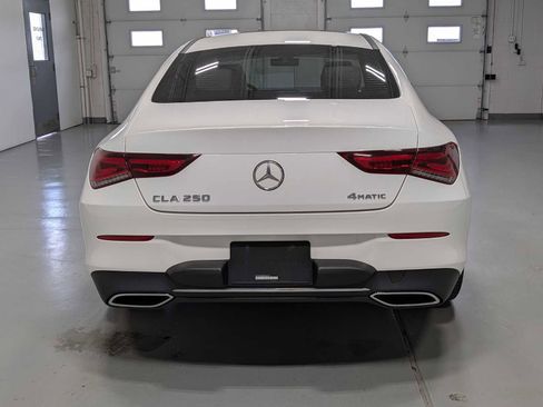 Used 2023 Mercedes-Benz CLA 250 4MATIC image 9