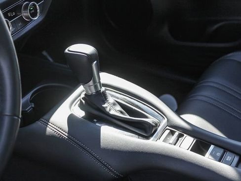 Used 2024 Honda HR-V EX-L image 26