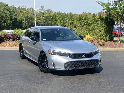 Used 2026 Honda Civic Sport image 2
