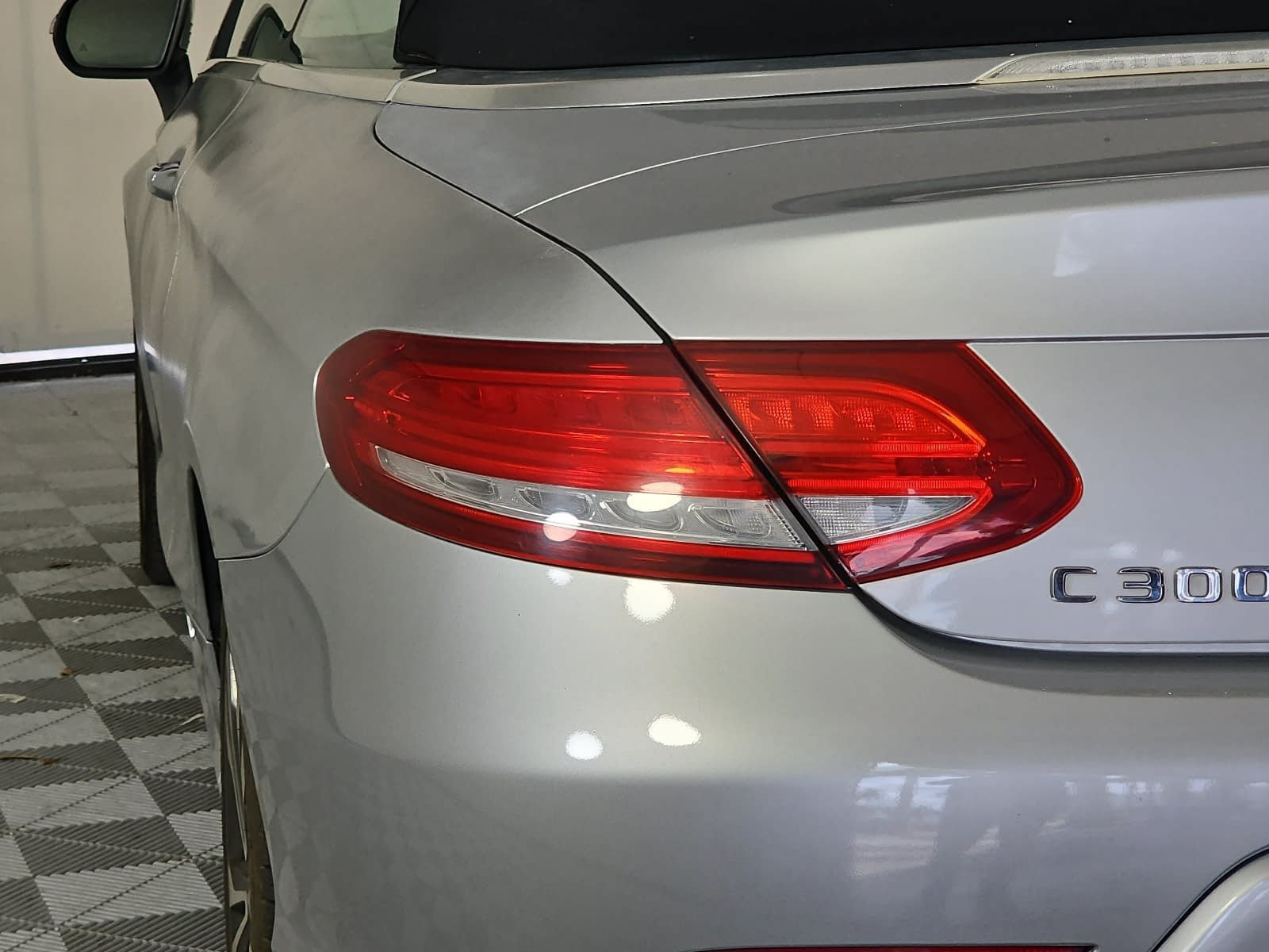 Used 2017 Mercedes-Benz C 300 4MATIC Cabriolet image 26