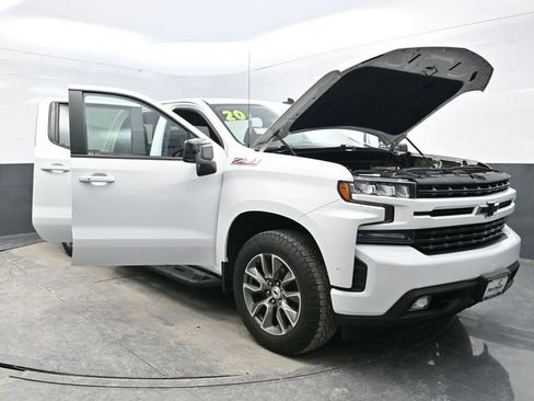 Used 2020 Chevrolet Silverado 1500 RST image 34