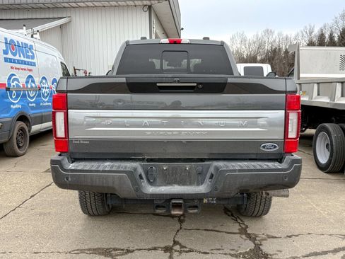 Used 2020 Ford F250 Platinum w/ FX4 Off-Road Package image 4