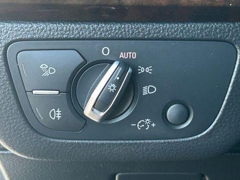 Used 2018 Audi Q5 2.0T Premium image 24