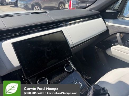 Used 2023 Land Rover Range Rover Sport SE AWD/4WD image 9