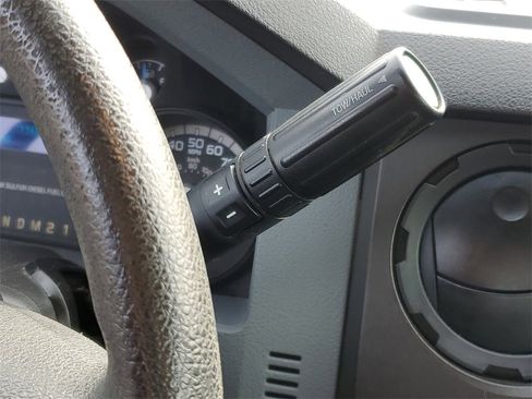 Used 2016 Ford F350 XL w/ Power Equipment Group image 13