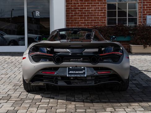 Used 2020 McLaren 720S Performance image 30
