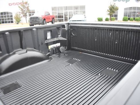 Used 2023 Ford F150 Lariat AWD/4WD image 13