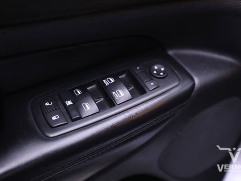 Used 2015 Jeep Grand Cherokee Laredo w/ Quick Order Package 23E image 18