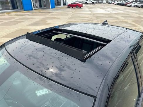 Used 2015 Chrysler 300 S AWD/4WD image 2