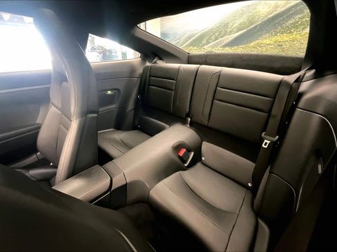 Used 2021 Porsche 911 Carrera image 19