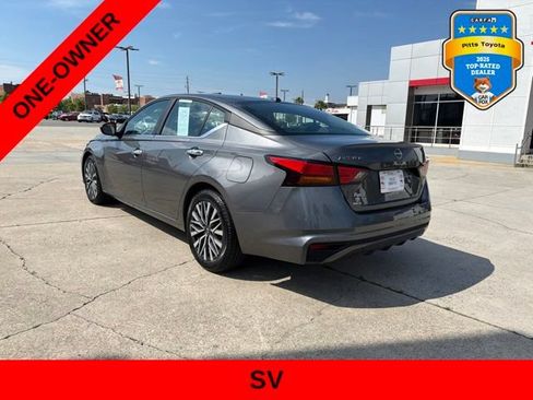 Used 2025 Nissan Altima 2.5 SV FWD image 7