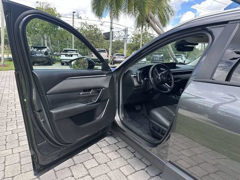 Used 2025 MAZDA CX-50 AWD 2.5 S w/ Cargo Package image 22