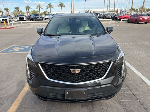 Used 2020 Cadillac XT4 Sport image 2